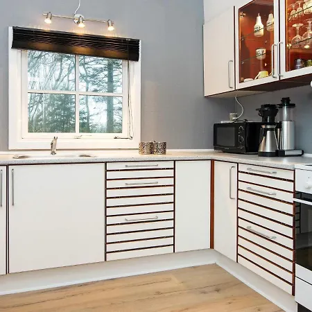 Tranquil Retreat In - By Traum