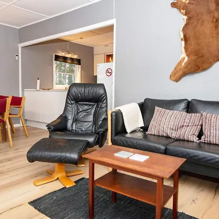 Tranquil Retreat In - By Traum